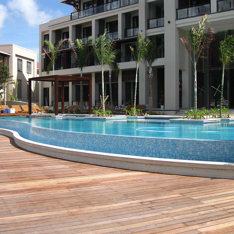 Fully tiled hotel pool in Seychelles.